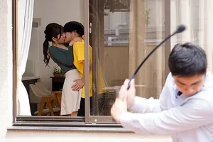 Bố ơi, con cũng muốn ăn gà. Tôi muốn ăn gà của bạn!
