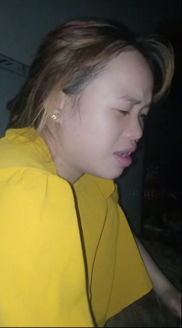 Địt cô đồng nghiệp hàng múp vì quá bấn cặc