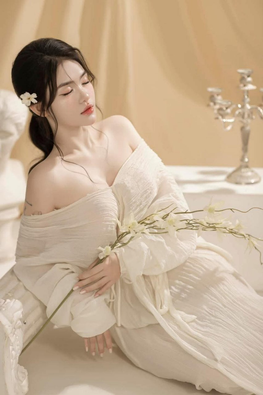 FC2PPV-3011095, FC2PPV-3011095 [涙涙ごっくん] Loại động vật nhỏ ミニマム美しょうじょの小マンコにvui mừngピストン!涙と nước bọt まみ れ の Yan で tinh trùng ご っ く ん &amp; Đường Tong Xue で Tinh trùng miệng を ご っ く ん し て く れ た [Xem trước]